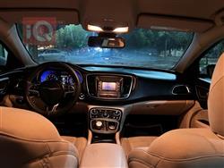 کرایسلەر 200